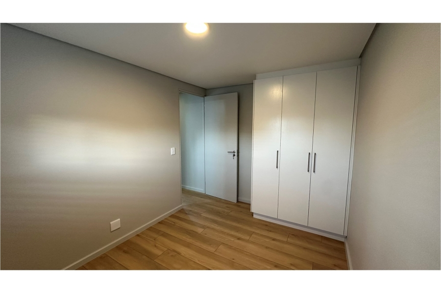 To Let 3 Bedroom Property for Rent in Lemoenkloof Western Cape